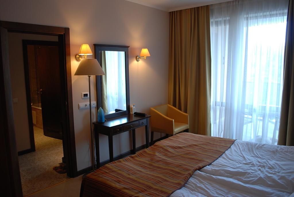 Royal Beach Apartments Pantai Sunny Bilik gambar