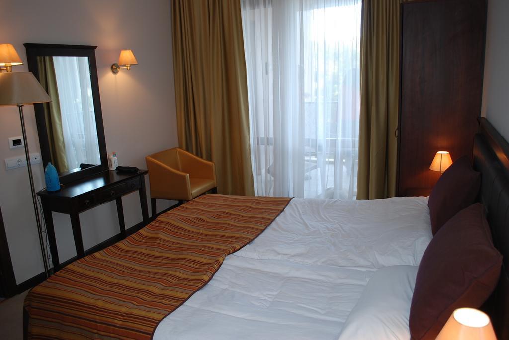 Royal Beach Apartments Pantai Sunny Bilik gambar